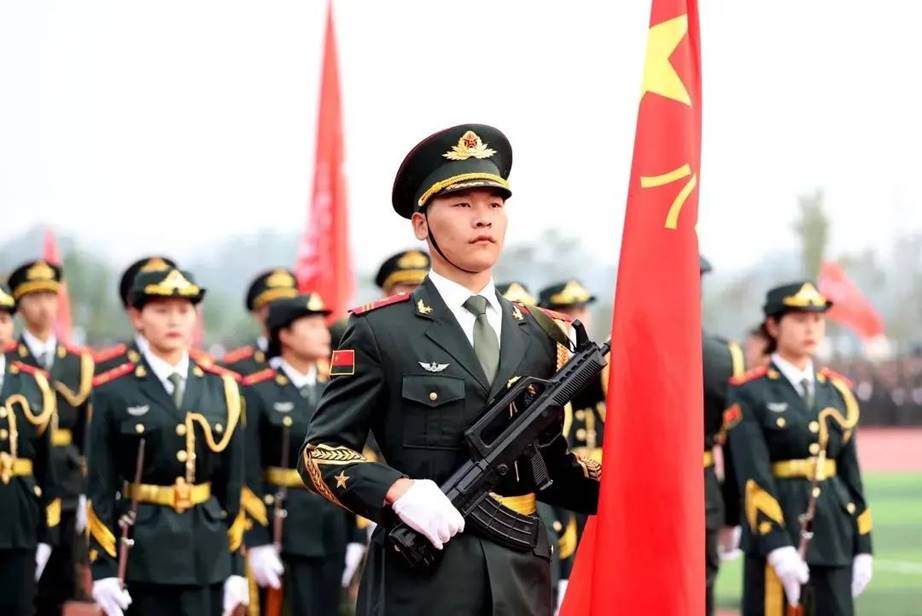 洛阳科技职业英皇娱乐场
荣获“河南省国防教育模范高校创建考评达标单位”荣誉称号 洛阳科技职业英皇娱乐场
荣获“河南省国防教育模范高校创建考评达标单位”荣誉称号