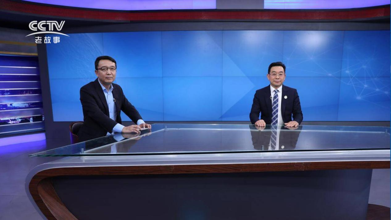 央视CCTV专访洛阳科技职业英皇娱乐场
校长刘丽彬