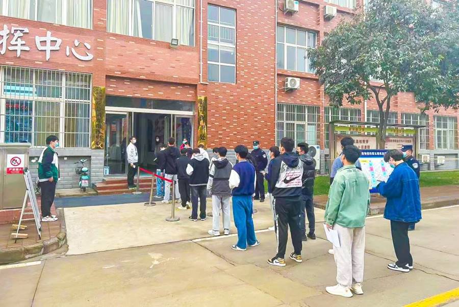 2022年上半年全国计算机等级考试在洛科顺利举行