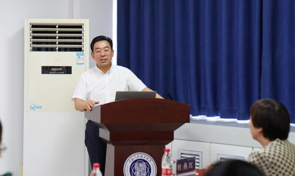 职业教育改革背景下专业建设的思与行 职业教育改革背景下专业建设的思与行