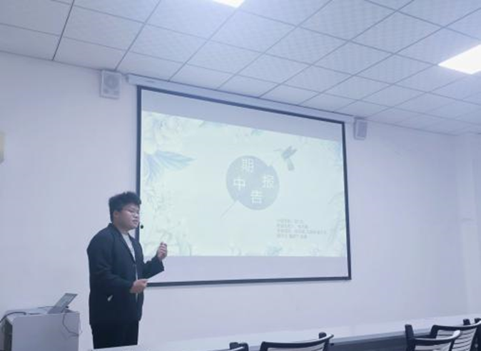 大数据系举办大数据实验班项目作品成果展 大数据系举办大数据实验班项目作品成果展