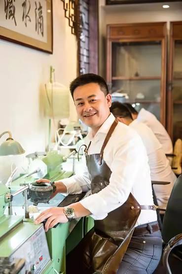 玉雕传承人张嘉伟