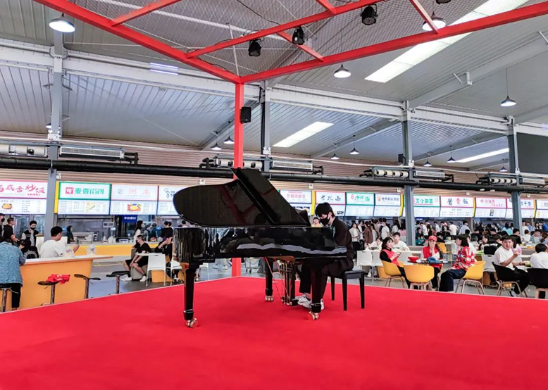 洛科“网红”餐厅 洛科“网红”餐厅