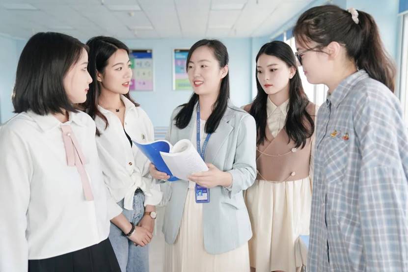 洛阳科技职业英皇娱乐场
主持项目荣获河南省高等职业教育教学成果二等奖 洛阳科技职业英皇娱乐场
主持项目荣获河南省高等职业教育教学成果二等奖