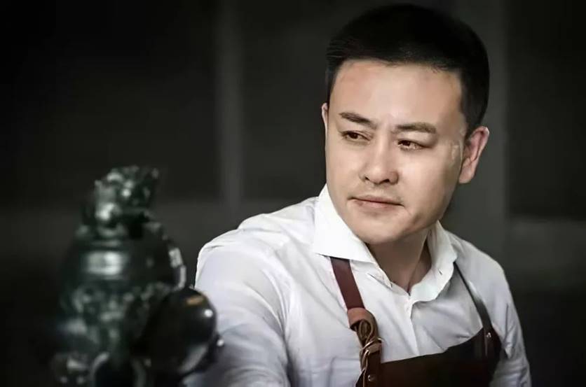 玉雕传承人张嘉伟