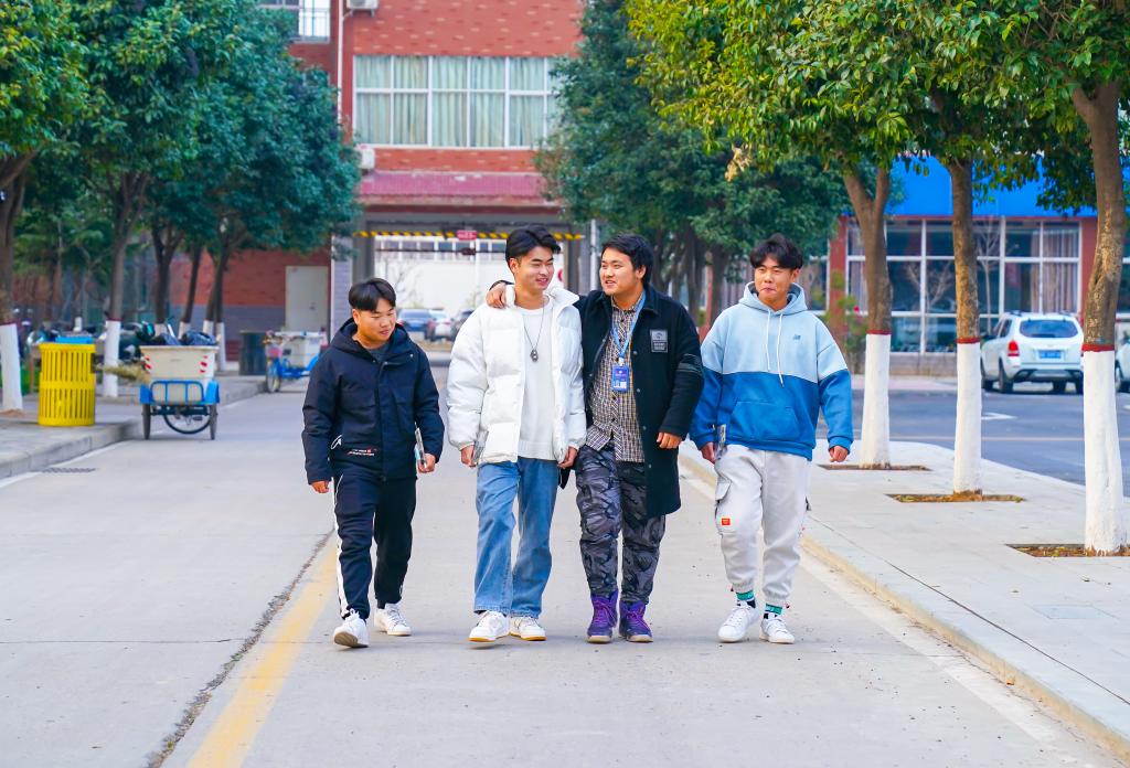 正青春 | 稳扎稳打拿国奖，少年不惧岁月长！